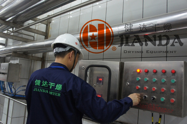 酵母細胞壁（bì）幹燥機現場調試